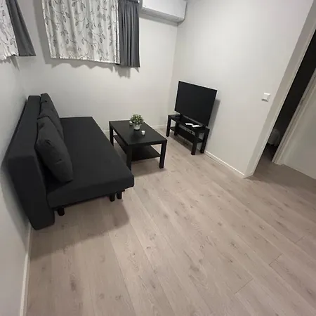 公寓 Temis Apartment, Private New 1 Bed And 1 Living With Sofa Bed And Lagre Kitchen, Share With Nobody